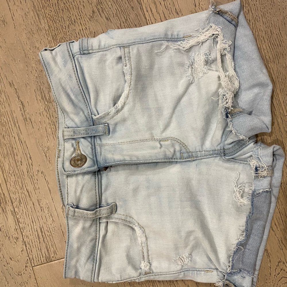 Light blue american eagle shorts